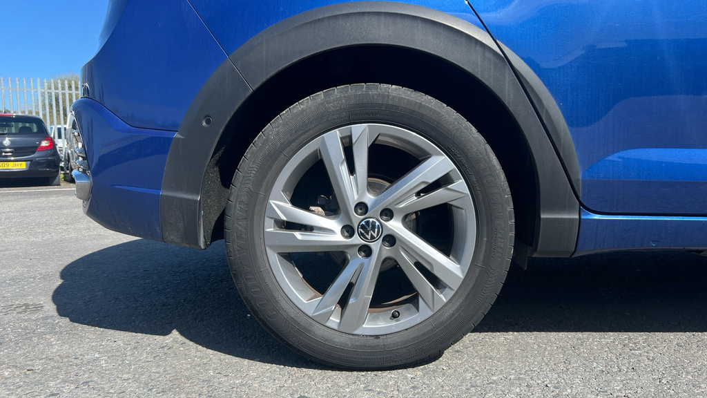Volkswagen Taigo Taigo 1.0 Tsi 110 R-line WF22YAE Blue #5