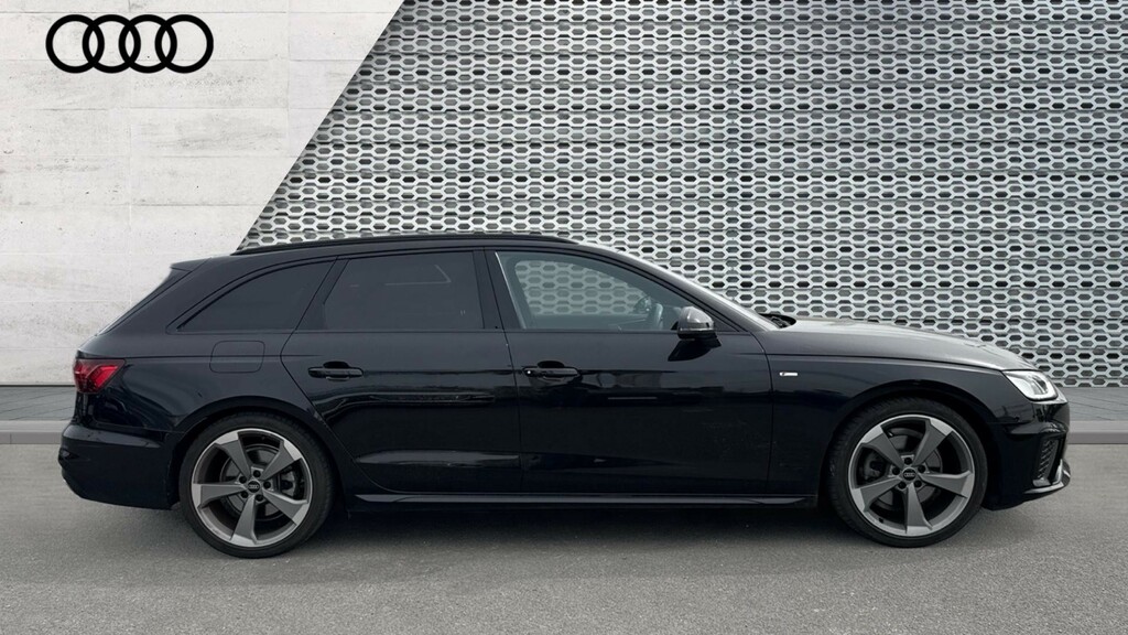 Audi A4 Avant A4 35 Tfsi Black Edition S Tronic Comfortsou Black #4