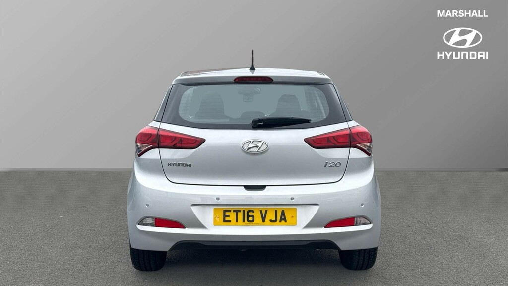 Hyundai I20 I20 1.2 Blue Drive Se ET16VJA Silver #4