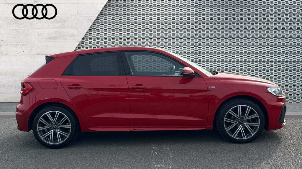 Audi A1 A1 25 Tfsi S Line S Tronic LV73HRU Red #4
