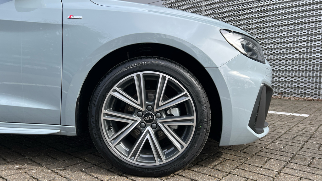 Audi A1 Audi A1 Sportback S Line 35 Tfsi 150 Ps S Tronic GJ26OZK Grey #5