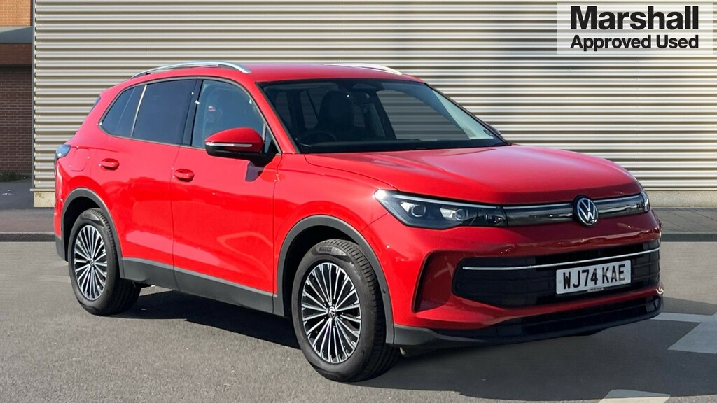 Volkswagen Tiguan Tiguan 1.5 Etsi 150 Match Dsg Red