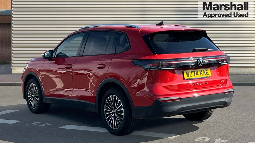 Volkswagen Tiguan Tiguan 1.5 Etsi 150 Match Dsg WJ74KAE Red #5