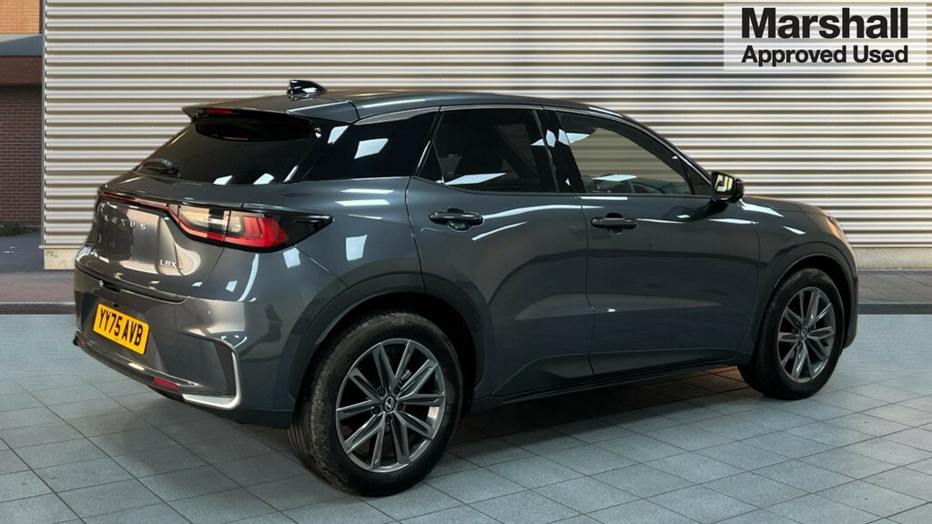 Lexus LBX Lbx 1.5 Takumi E-cvt YY75AVB Grey #3