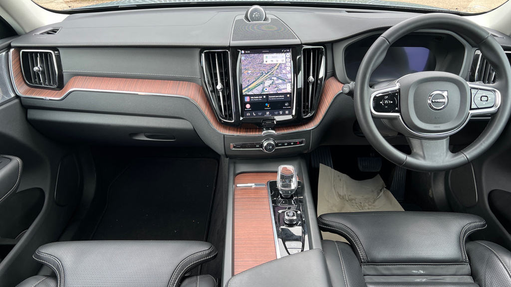Volvo XC60 Xc60 2.0 B5p Ultimate Dark Awd Geartronic LG24UPD Grey #5