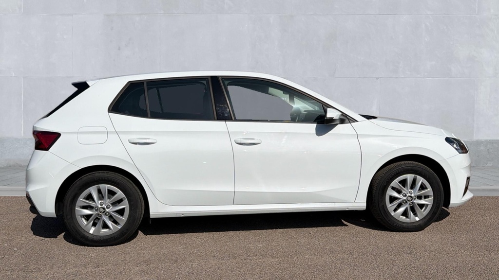 Skoda Fabia Fabia 1.0 Tsi Se Edition GL25HDU White #4