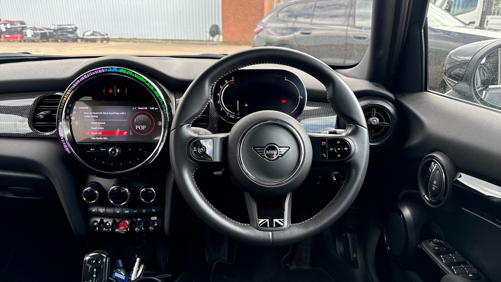 Mini Hatch Hatchback 1.5 Cooper Exclusive Premium FX24NTF Black #5