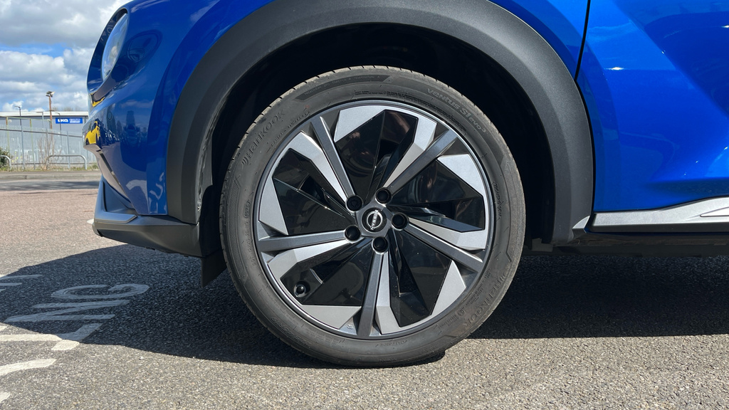 Nissan Juke Juke 1.6 Hybrid Tekna OE25UMG Blue #4