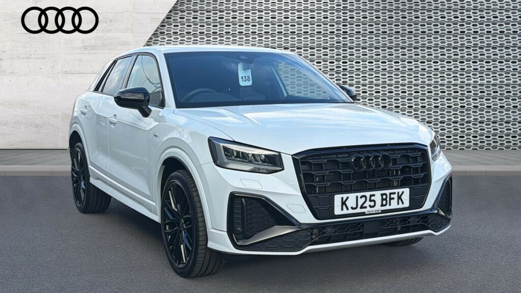 Audi Q2 Q2 35 Tfsi Black Edition S Tronic White