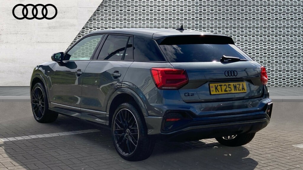 Audi Q2 Q2 35 Tfsi Black Edition S Tronic KT25WZA Grey #3