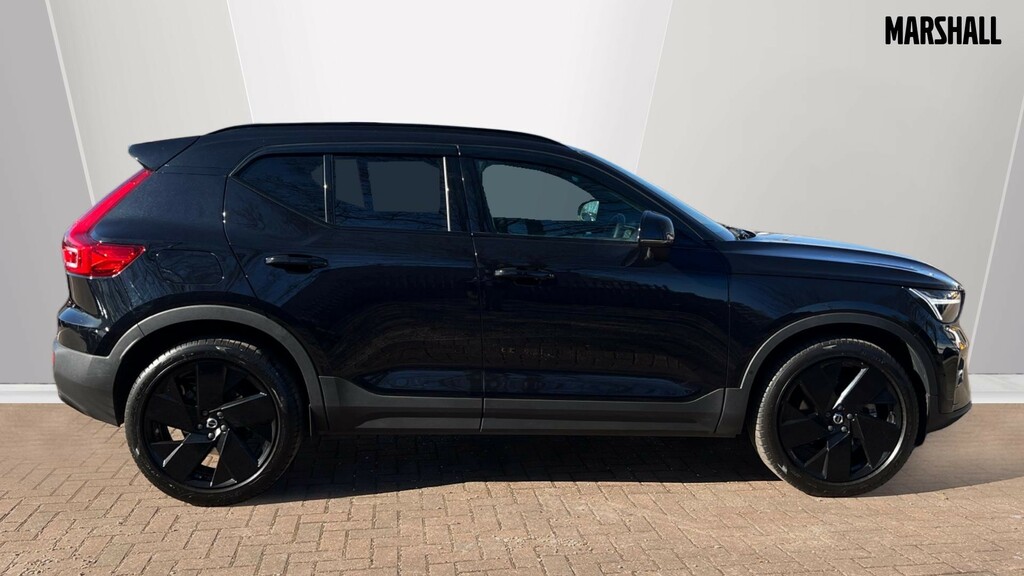 Volvo XC40 Xc40 2.0 B4p Plus Black Edition PX25XFG Black #3