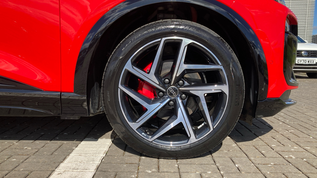 Audi Q6 E-Tron Q6 285Kw Quattro 100Kwh Edition 1 KY25FLE Red #5