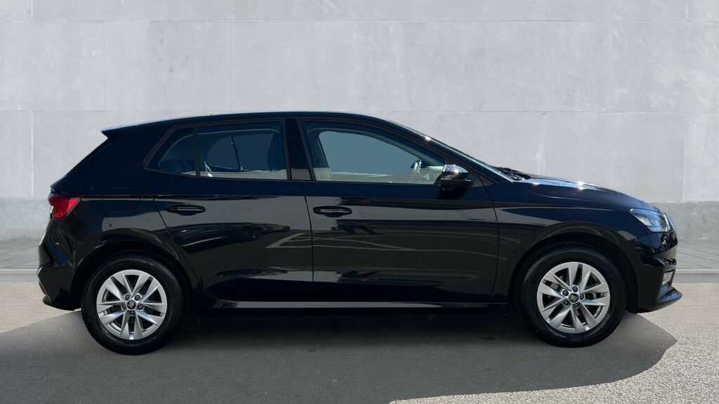 Skoda Fabia Fabia 1.0 Tsi Se Edition GL25CBF Black #4