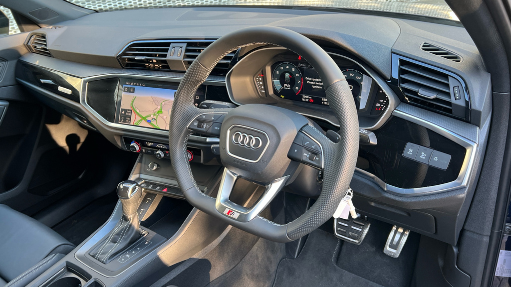 Audi Q3 Q3 35 Tfsi Black Edition S Tronic 20 Alloy LM75MRY Blue #6