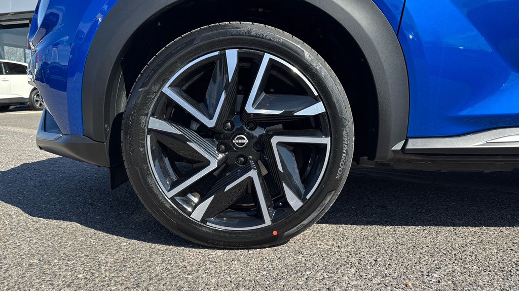Nissan Juke Juke 1.0 Dig-t Tekna OX74HWA Blue #4