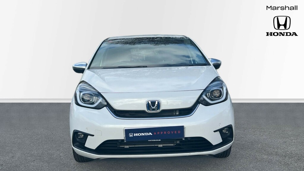 Honda Jazz Jazz 1.5 I-mmd Hybrid Ex Ecvt YA21HMP White #6