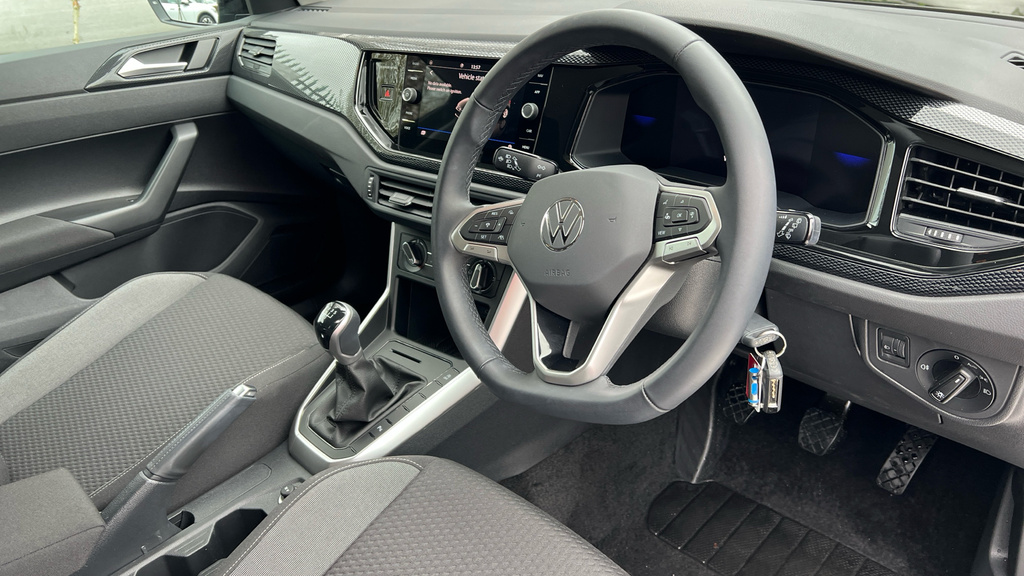 Volkswagen Polo Polo 1.0 Tsi Match KY75PGX Black #5