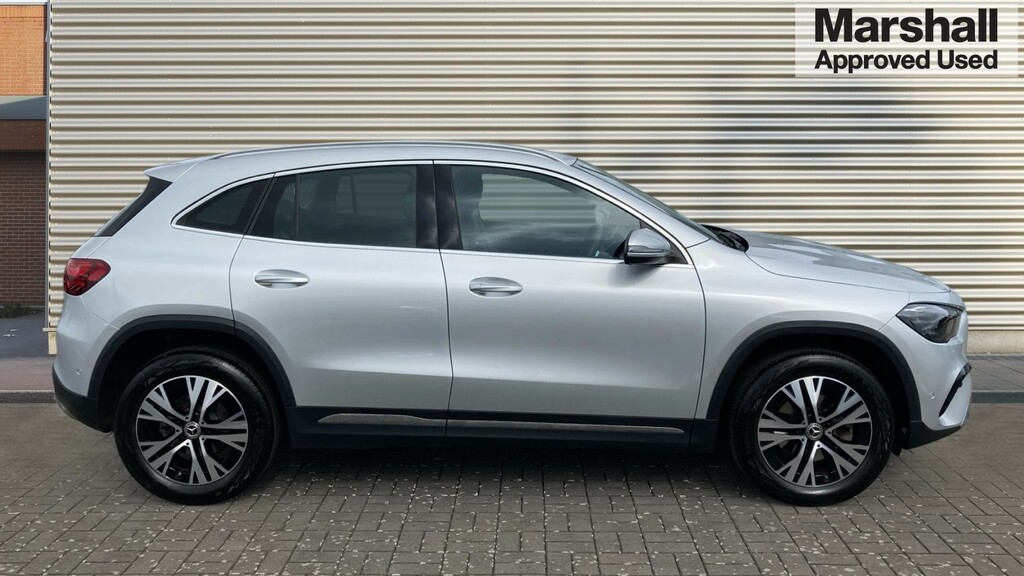 Mercedes-Benz GLA Class Gla 200 Sport Executive OU73WDM Silver #2