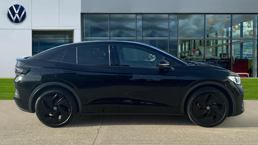 Volkswagen ID.5 Id.5 Gtx Edition 79Kwh 4Motion 340 Ps 1-Speed EY26ZJK Black #4