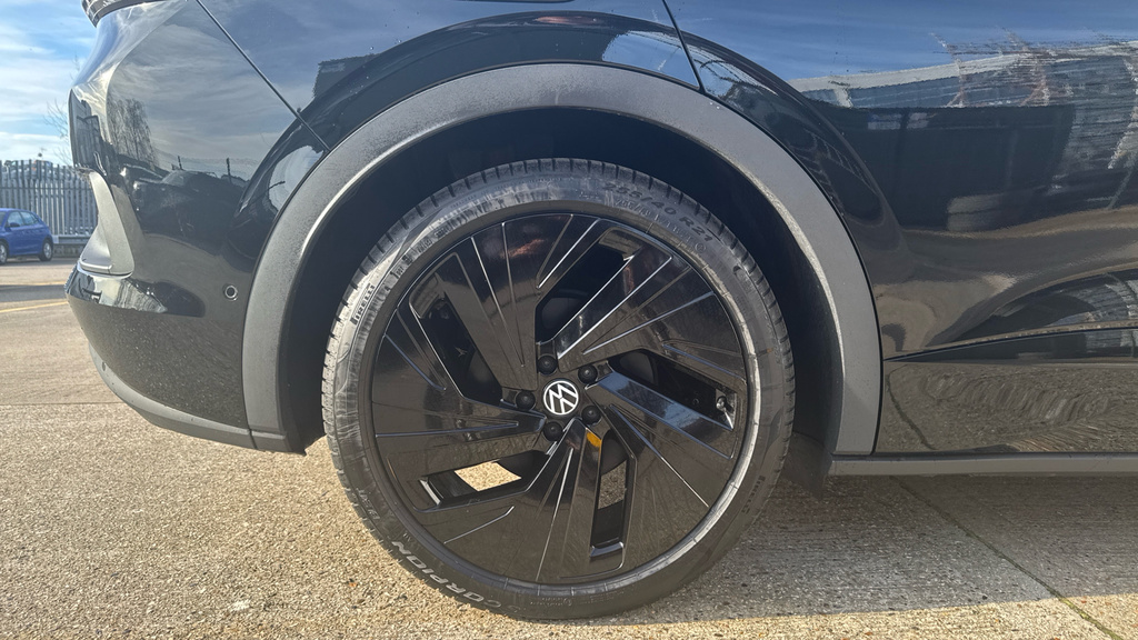 Volkswagen ID.5 Id.5 Gtx Edition 79Kwh 4Motion 340 Ps 1-Speed EY26ZJK Black #5