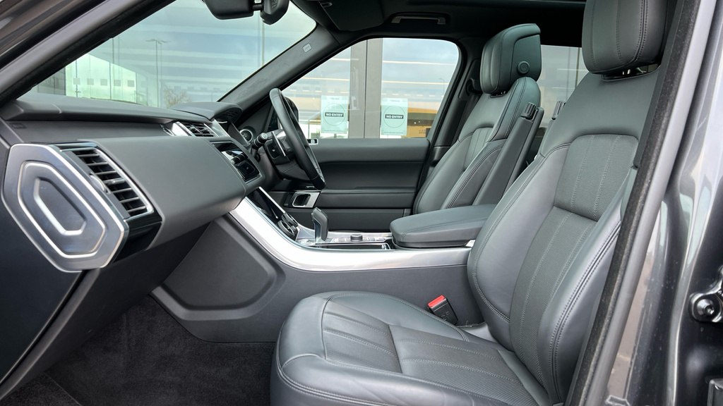 Land Rover Range Rover Sport Range Rover Sport 3.0 D300 Hse Dynamic Black A GU22OCO Grey #3
