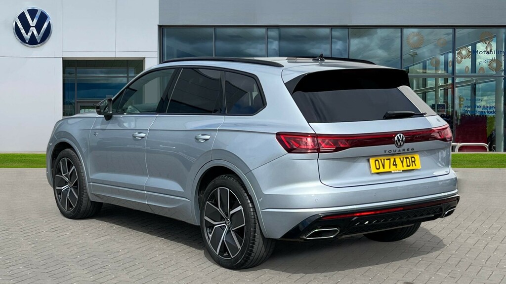Volkswagen Touareg Touareg 3.0 V6 Tdi 4Motion 286 Black Edition T OV74YDR Silver #3