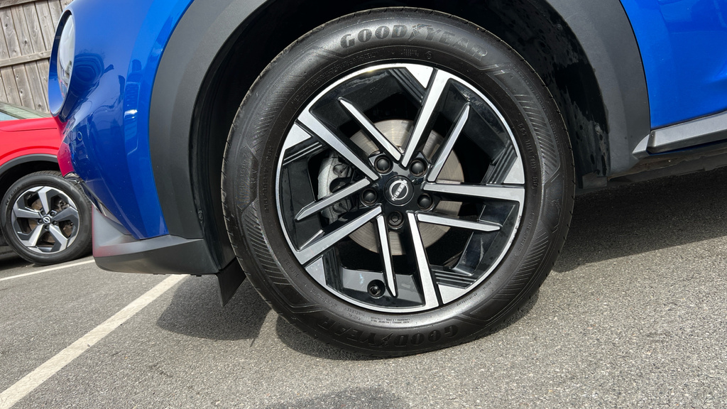 Nissan Juke Juke 1.6 Hybrid N-connecta OX74FEG Blue #4