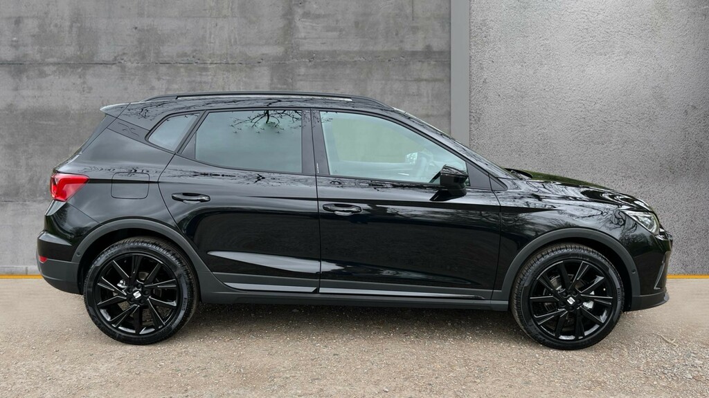 Seat Arona Arona 1.0 Tsi 115 Fr Black Edition KW75SGZ Black #4