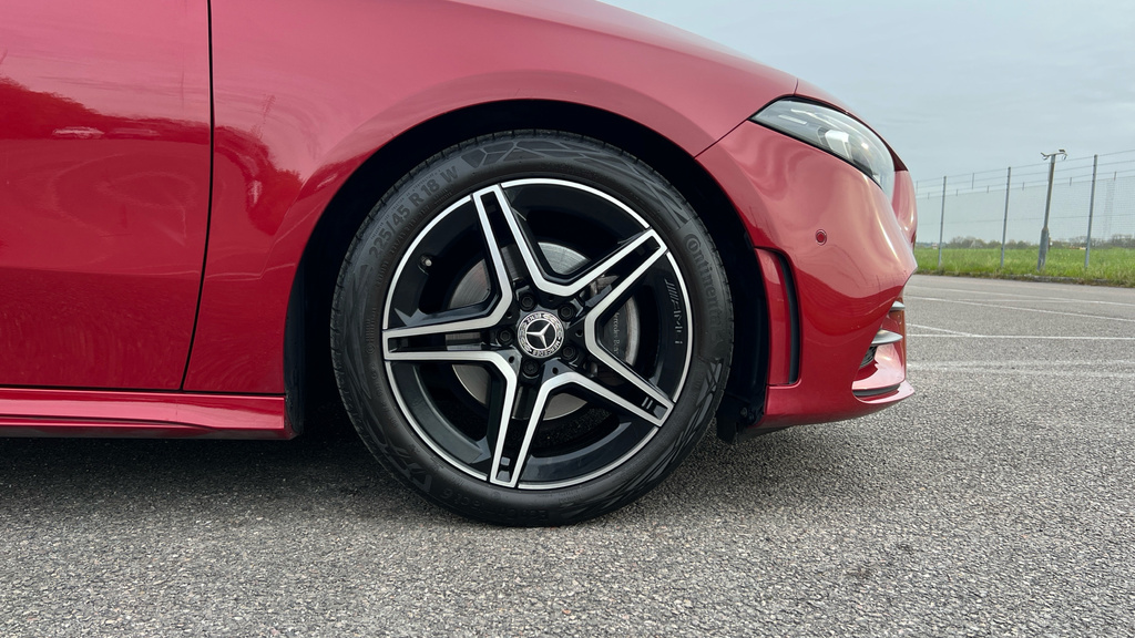 Mercedes-Benz A Class A Class A180 Amg Line Premium BU72OBA Red #5