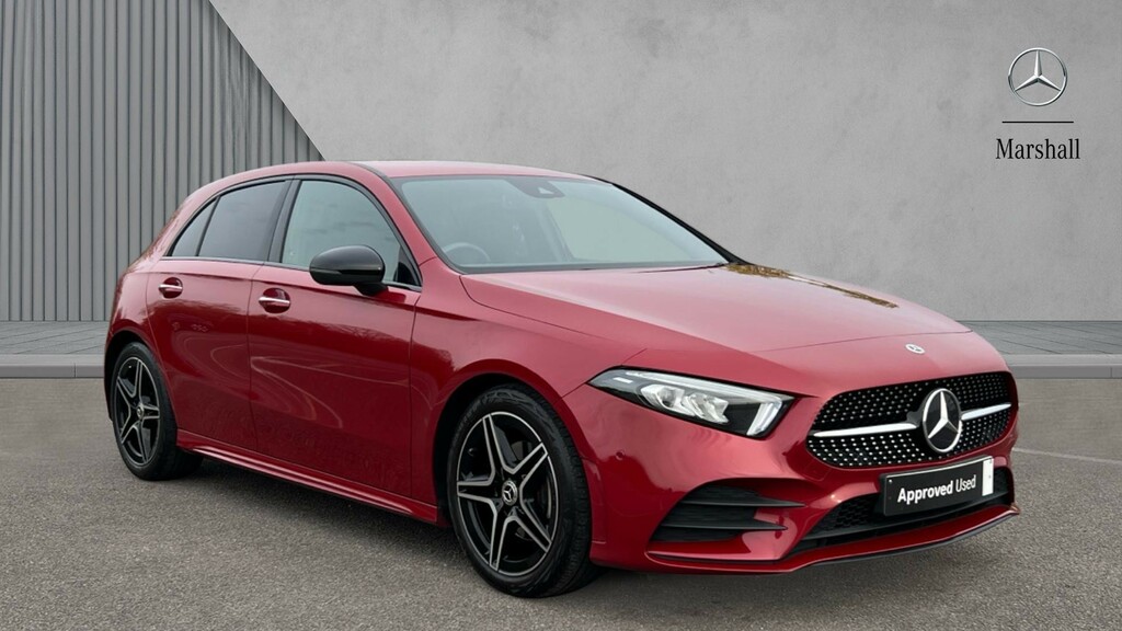 Mercedes-Benz A Class A Class A180 Amg Line Premium Red