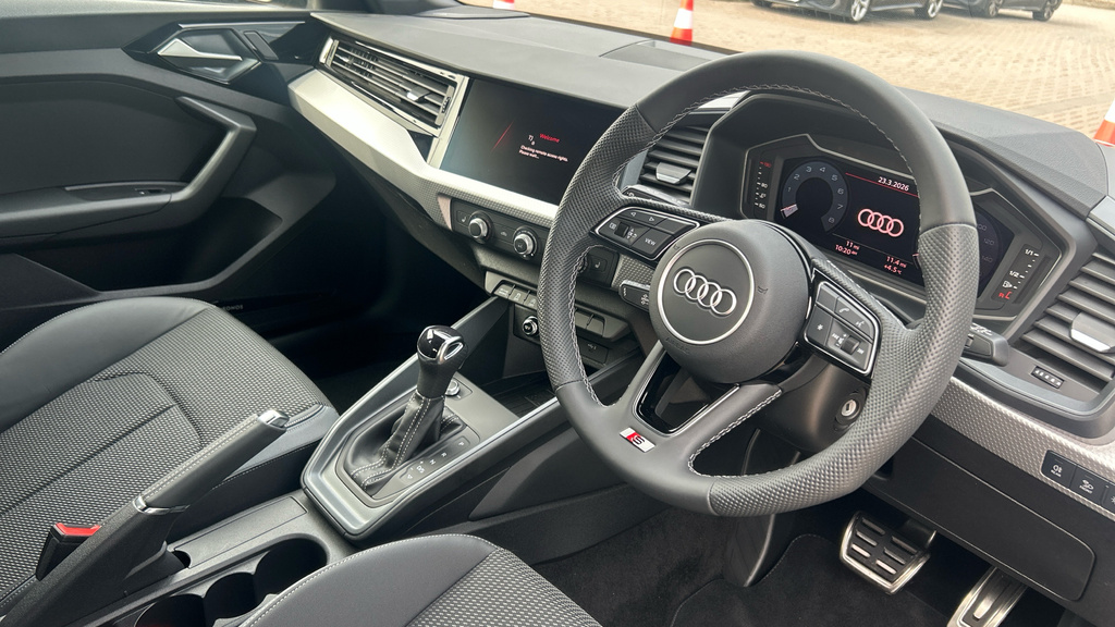 Audi A1 Audi A1 Sportback 35 Tfsi S Line S Tronic Tec LX26PZZ Blue #6