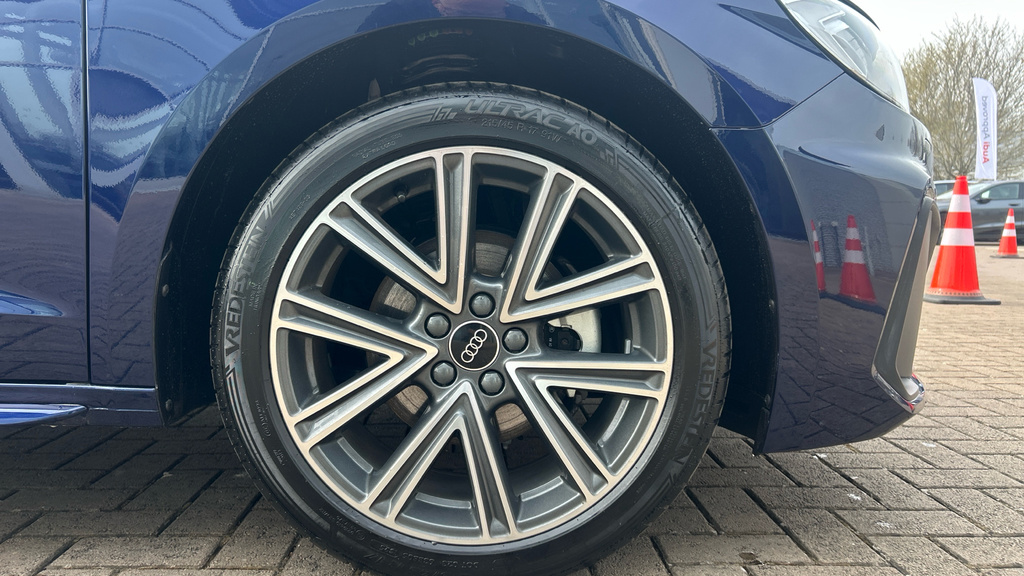 Audi A1 Audi A1 Sportback 35 Tfsi S Line S Tronic Tec LX26PZZ Blue #5