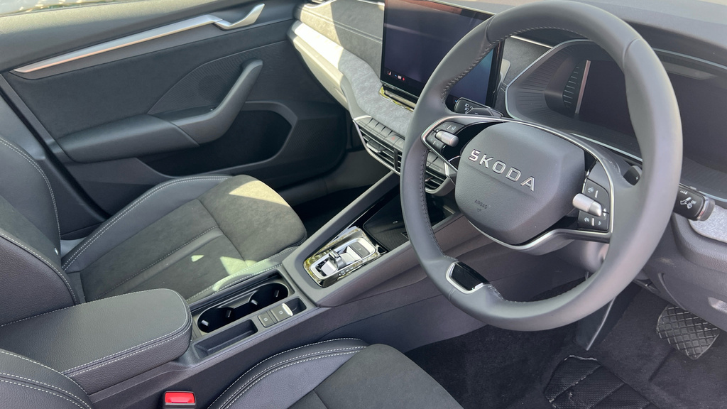 Skoda Octavia Octavia 2.0 Tdi 150 Se L Dsg Grey #6