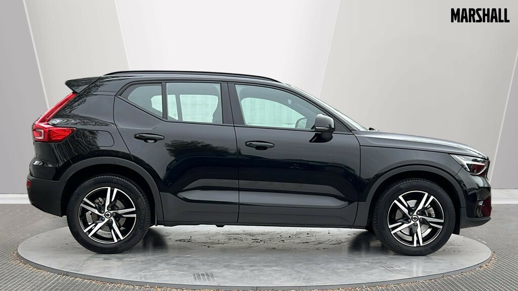 Volvo XC40 Xc40 2.0 B4p Plus Dark Awd Black #3