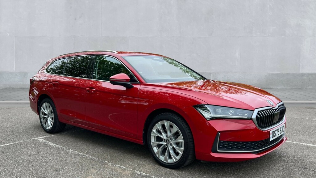 Skoda Superb Superb 2.0 Tdi Se L Dsg Red