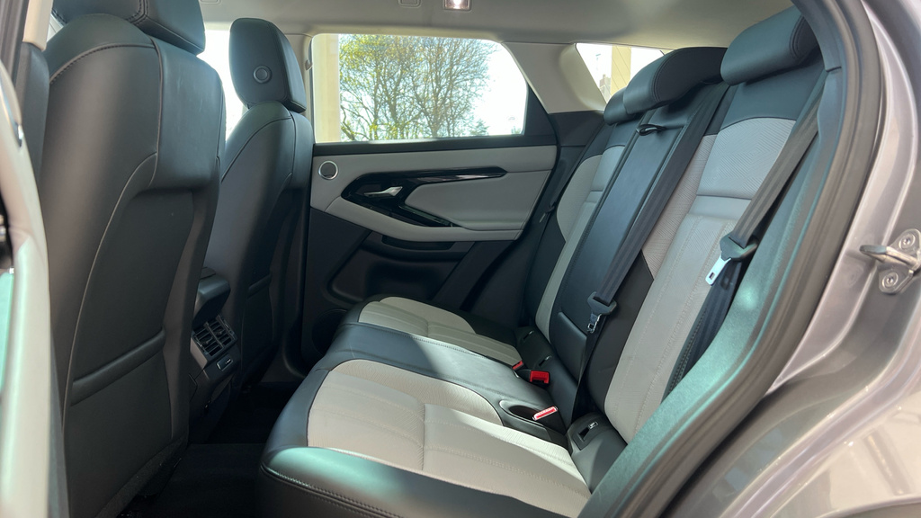 Land Rover Range Rover Evoque Range Rover Evoque 2.0 D200 Dynamic Hse KP74VRV Grey #4