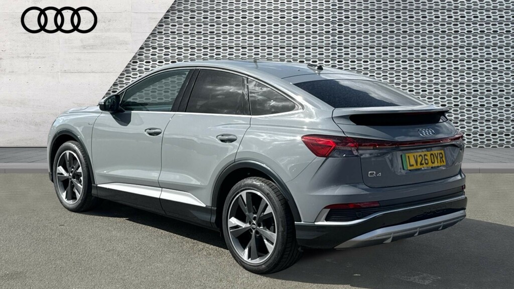 Audi Q4 E Tron Audi Q4 Sportback S Line 45 E-tron 210,00 Kw LV26OYR Grey #3