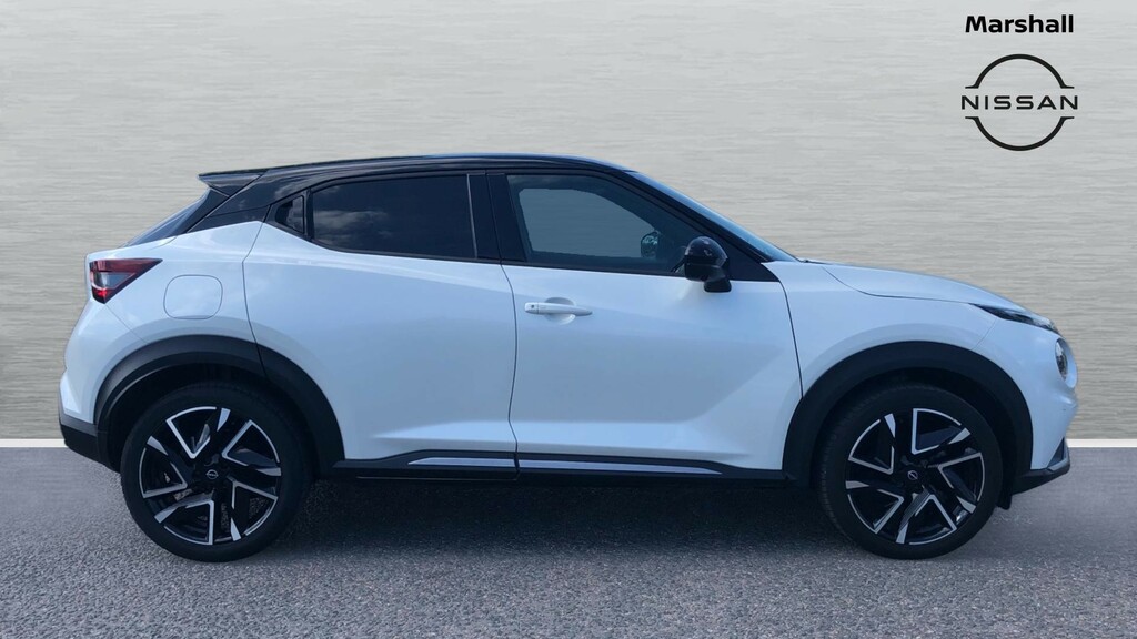 Nissan Juke Juke 1.0 Dig-t Tekna OE25BFX White #3