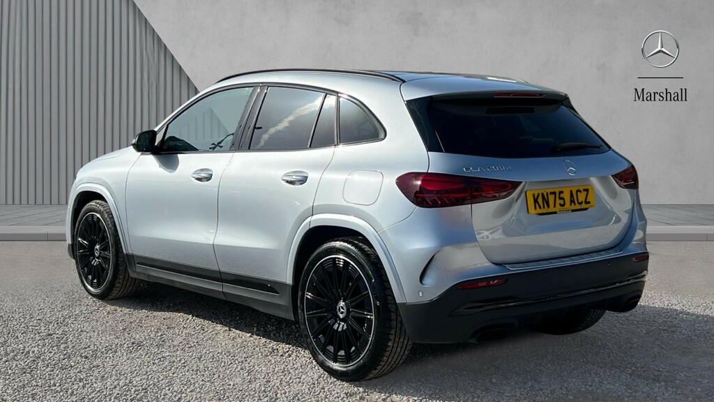Mercedes-Benz GLA Class Gla 200D Amg Line Premium Plus KN75ACZ Silver #2