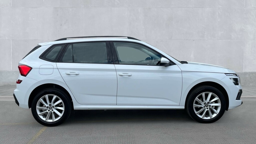 Skoda Kamiq Kamiq 1.0 Tsi 95 Se Edition GL25HYV White #4