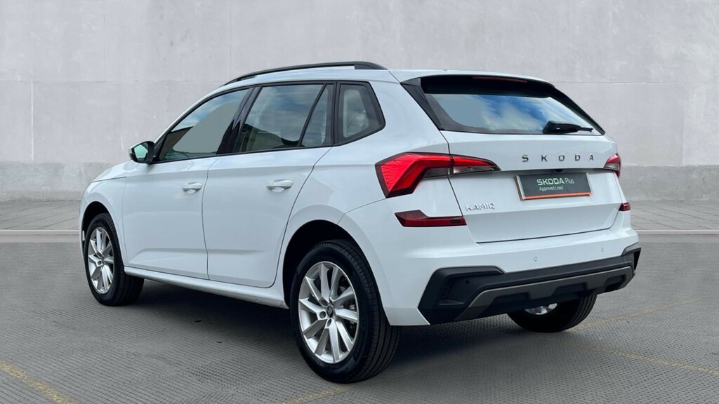 Skoda Kamiq Kamiq 1.0 Tsi 95 Se Edition GL25HYV White #3