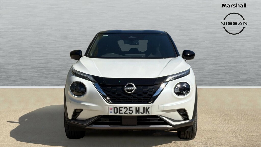 Nissan Juke Juke 1.6 Hybrid Tekna OE25MJK White #5