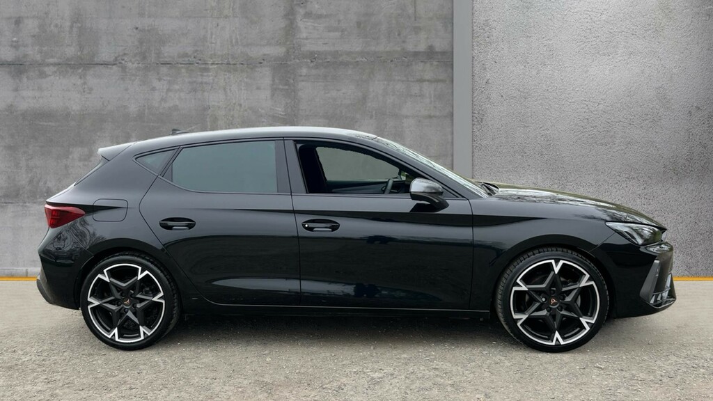 Cupra Leon Leon 1.5 Tsi 150 V2 KY25HTX Black #4