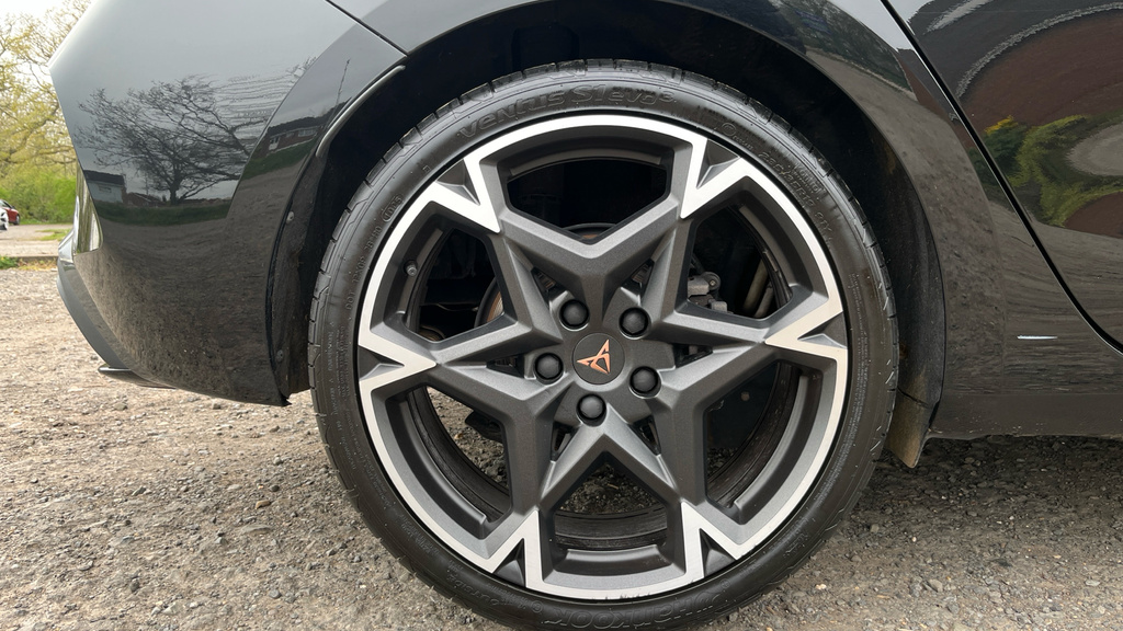 Cupra Leon Leon 1.5 Tsi 150 V2 KY25HTX Black #5