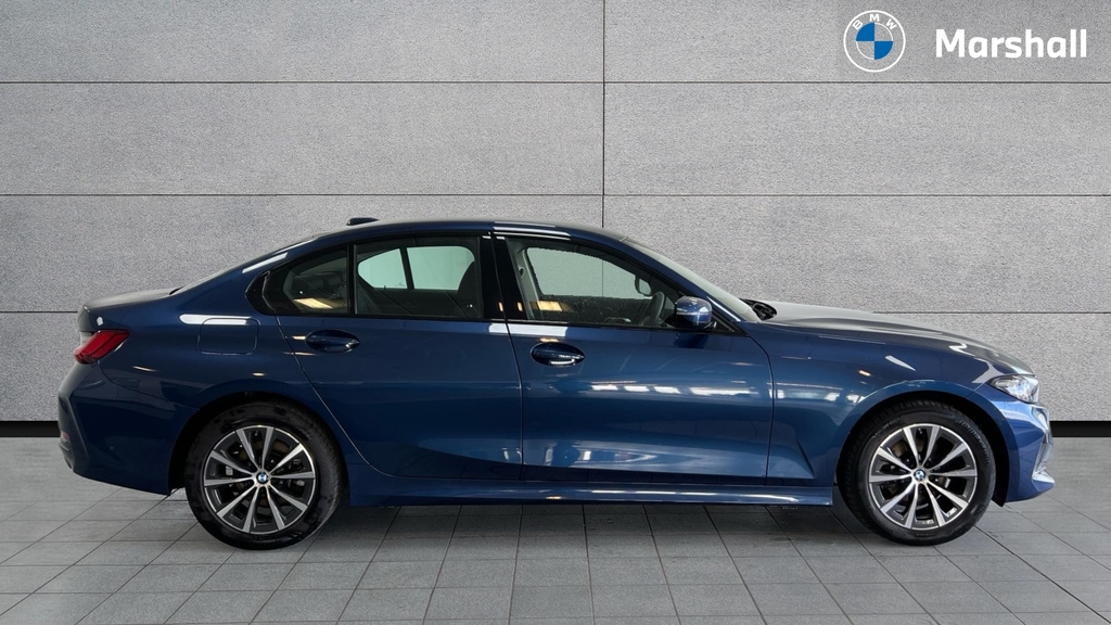 BMW 3 Series 3 Series 320I Sport Step YH73GLJ Blue #3