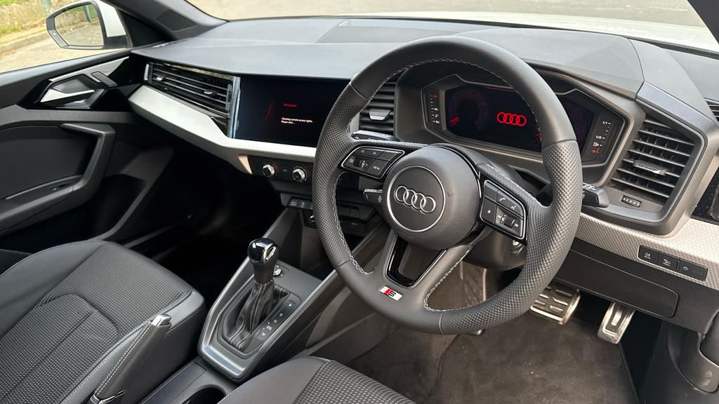 Audi A1 Audi A1 Sportback S Line 35 Tfsi 150 Ps S Tronic LV26FYX White #6