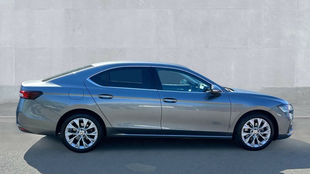 Skoda Superb Superb 1.5 Tsi E-tec Se L Dsg Grey #4