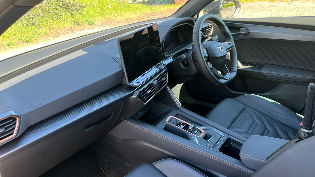Cupra Leon Leon 1.5 Ehybrid 204 Shadow Edition Dsg KY75FZA Grey #2