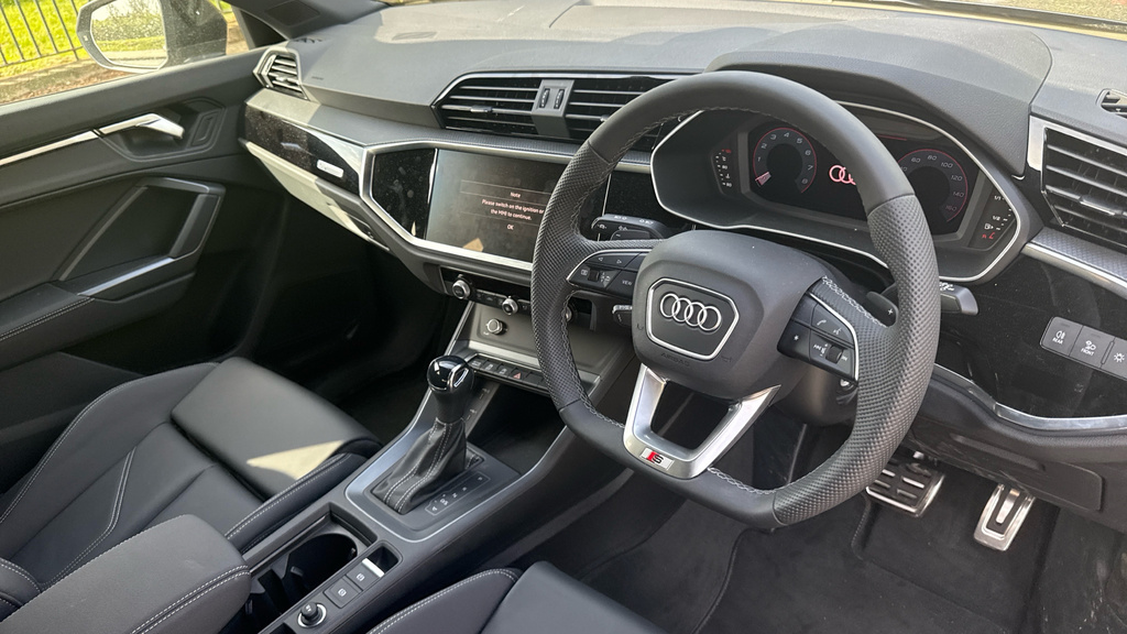 Audi Q3 Q3 35 Tfsi Black Edition S Tronic 20 Alloy LR75OGO Grey #6