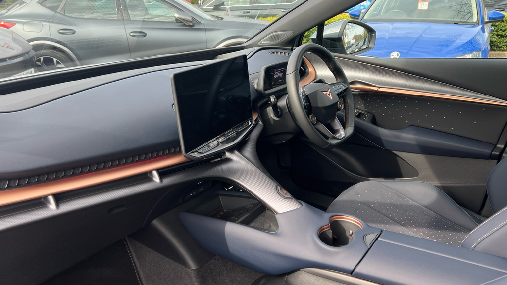 Cupra Tavascan Cupra Tavascan Estate 210Kw V2 77Kwh KR75PVX Silver #2